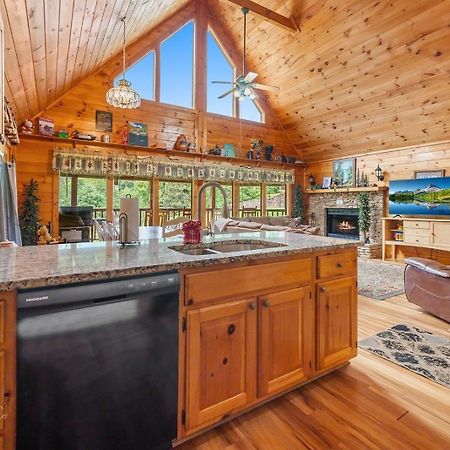 Hibernation Station Cabin Sevierville Exterior foto