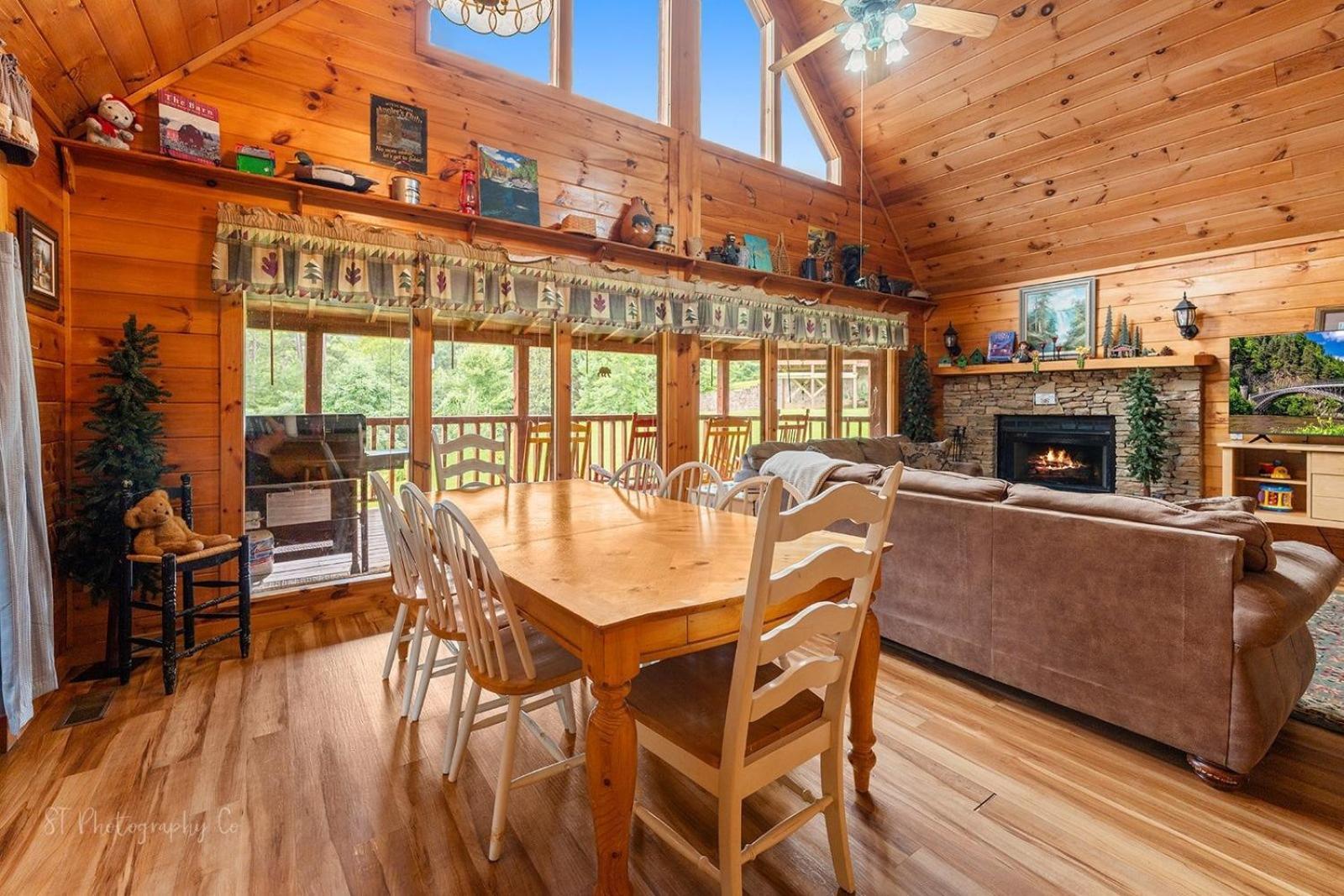 Hibernation Station Cabin Sevierville Exterior foto